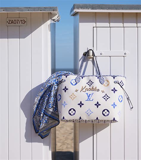 Louis Vuitton pakt uit met een nieuwe editie van de Knokke bag.